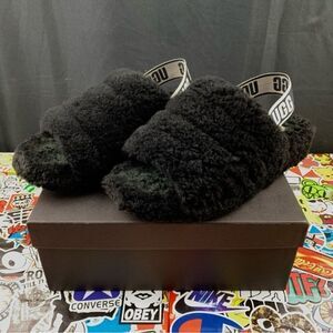 UGG Fluff Yeah Fur Slippers Size 9 Women's